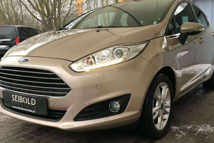 Ford Fiesta 11.975 km 12.980 &euro; Berlin 10315