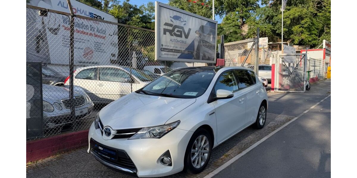 Toyota Auris 86.000 km 12.980 &euro; Berlin-Charlottenburg 14052