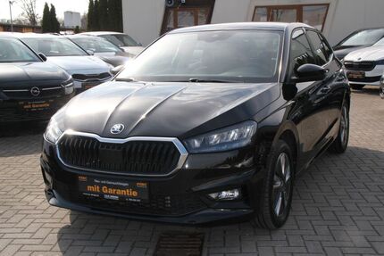 Skoda Fabia 13.774 km 18.990 &euro; Falkensee 14612