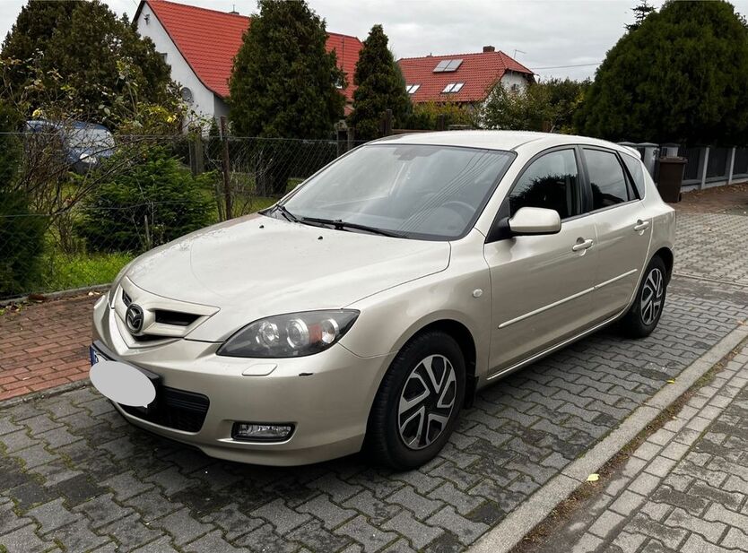 Mazda 3 203.000 km 2.500 € Berlin 12623