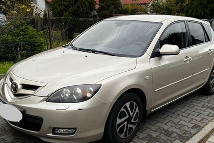 Mazda 3 203.000 km 3.500 € Berlin 12623