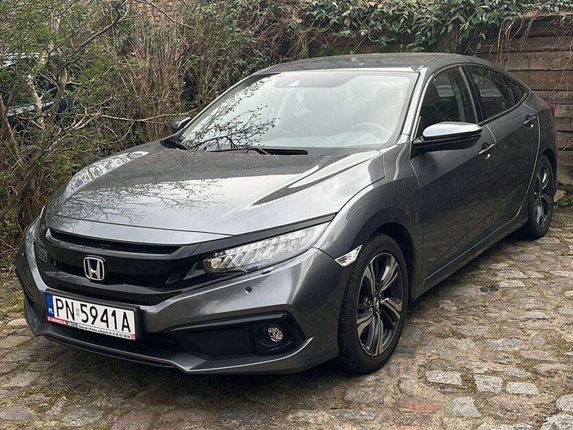 Honda Civic 80.000 km 18.500 € Wustermark 14641