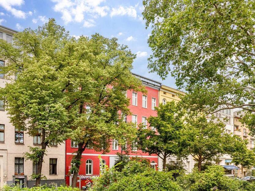 Two in One - Raum für Ideen im sanierten Altbau mit vermietetem Einliegerbereich im Bergmannkiez 7 zimmer