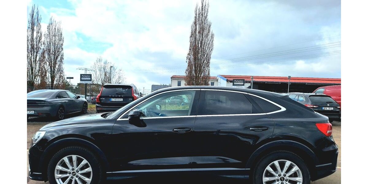 Audi Q3 158.000 km 20.990 &euro; Blankenfelde-Mahlow 15831