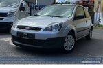 Ford Fiesta Ambiente 1.3*Radio/CD*AUX*Klima* 245.511 km 1.790 &euro; Berlin 13187