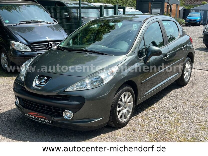 Peugeot 207 100.000 km 6.499 € Michendorf 14552