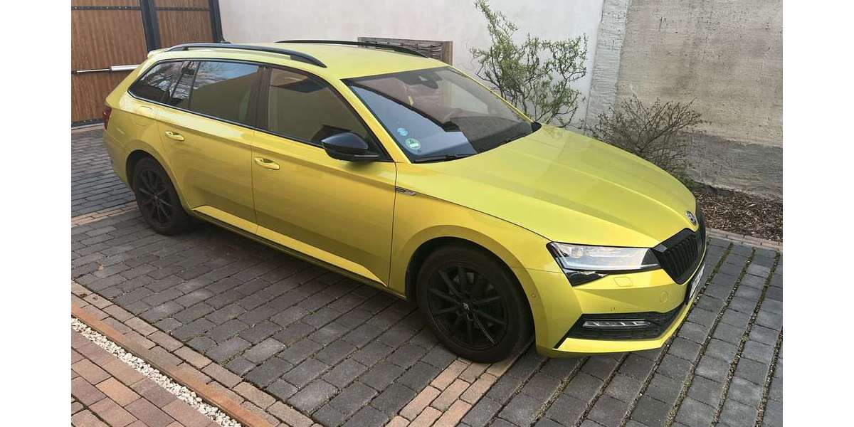 Skoda Superb 102.000 km 26.900 &euro; Nuthetal 14558