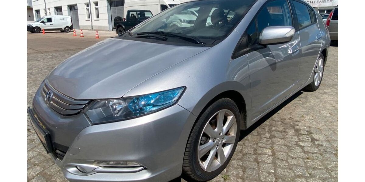 Honda Insight 110.000 km 6.990 &euro; Berlin-Lichtenberg 10365