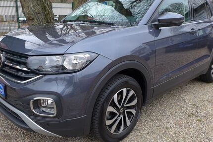 VW T-Cross 30.428 km 22.980 &euro; Berlin 13088