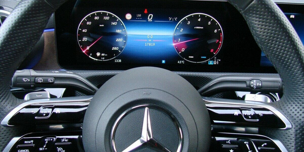 Mercedes-Benz CLA 180 Shooting Brake AMG Night Paket LED 360º Di 17.812 km 29.980 &euro; Falkensee 14612