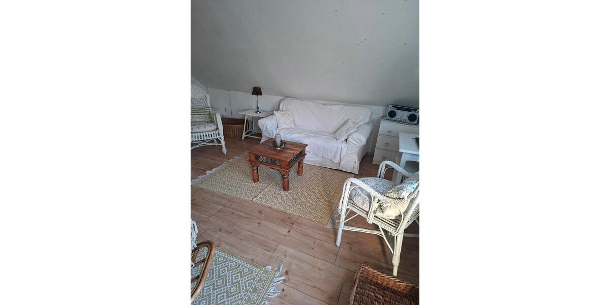 Etagenwohnung Falkensee - 1 Zimmer, 30 m&sup2;, 555&euro; | Angebot:26108360