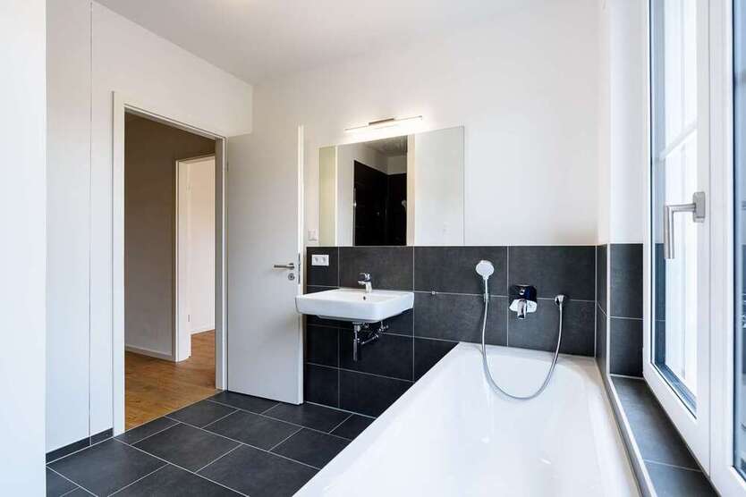 Haus zum Mieten in Beelitz 1.730 € 123.57 m²