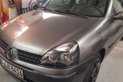 Renault Clio 148.952 km 990 &euro; Berlin 12355