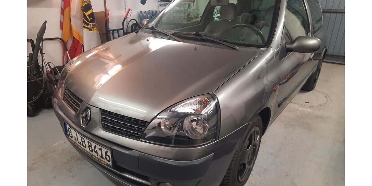 Renault Clio 148.952 km 990 &euro; Berlin 12355