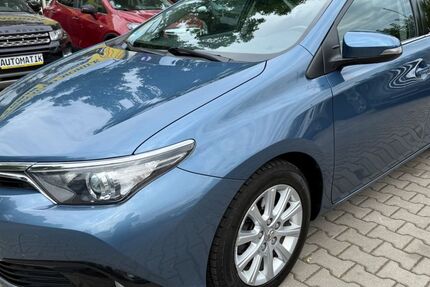 Toyota Auris 174.500 km 7.850 &euro; Berlin Wittenau -Reinickendorf 13407
