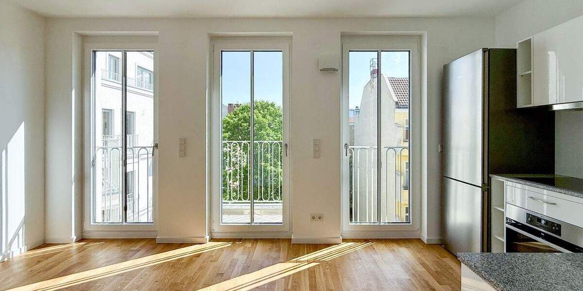 Helle Wohnung zur Hofseite mit Südbalkon - zentral gelegen mit guter Anbindung 1 zimmer
