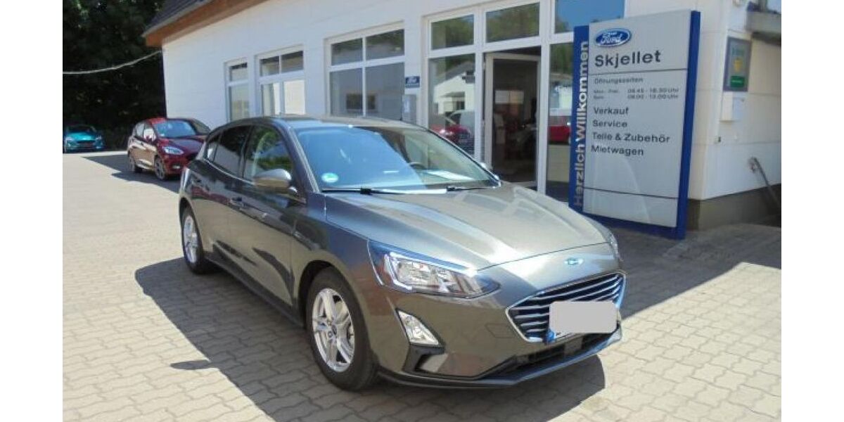 Ford Focus 46.136 km 16.994 &euro; Berlin 12623