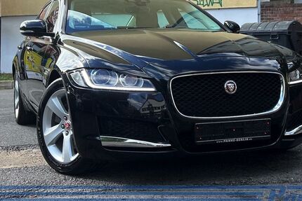 Jaguar XF 91.387 km 17.480 € Berlin - Pankow 13187