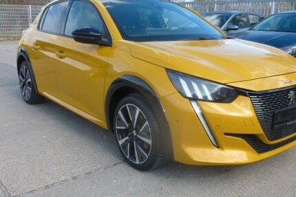 Peugeot 208 46.000 km 14.790 &euro; Stahnsdorf 14532