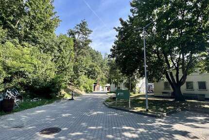 Halle in Potsdam 3.300.000 € 2000 m² zimmer