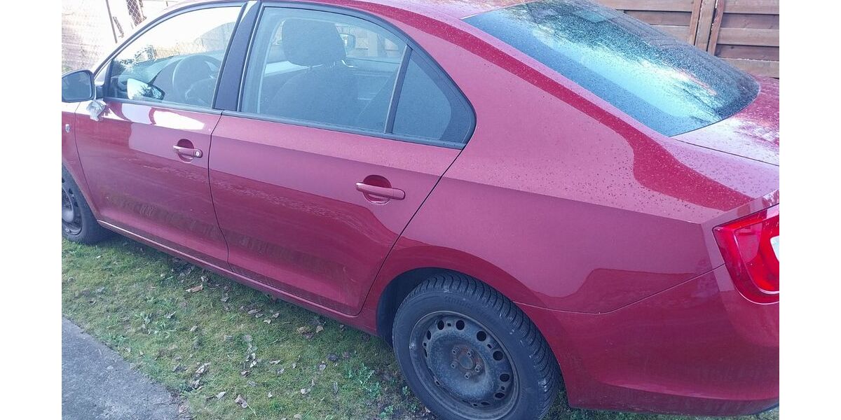 Skoda Rapid 200.500 km 4.500 &euro; Berlin 12526