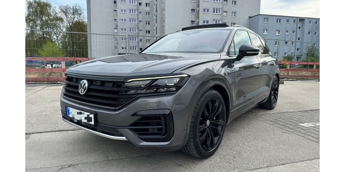 VW Touareg 281.929 km 33.900 &euro; Berlin 13055