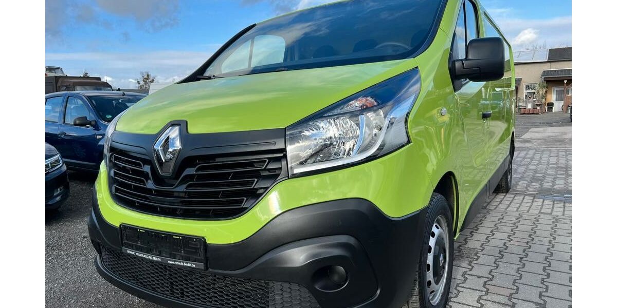 Renault Trafic 99.800 km 11.990 &euro; falkensee 14612