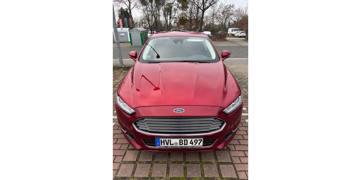 Ford Mondeo 113.039 km 10.990 € Dallgow 14624