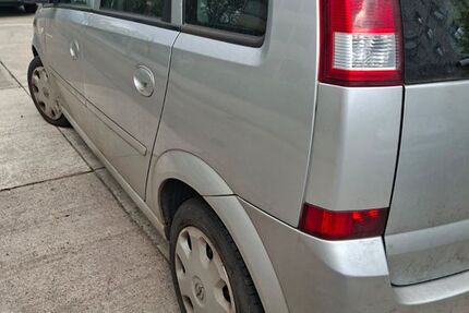 Opel Meriva 153.000 km 1.199 &euro; Berlin 10365