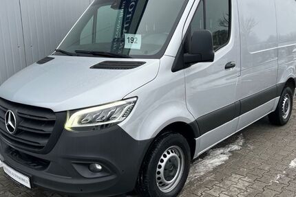 Mercedes-Benz Sprinter 163.906 km 26.299 &euro; Berlin 13055