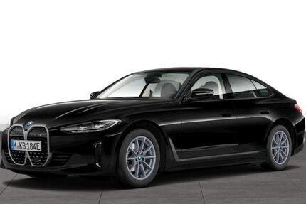 BMW i4 33.299 km 35.900 € Berlin 14057