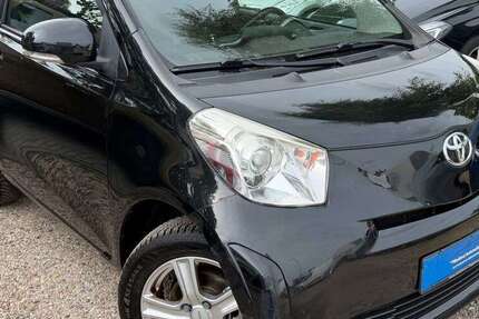 Toyota iQ 110.449 km 4.490 &euro; Berlin 13089