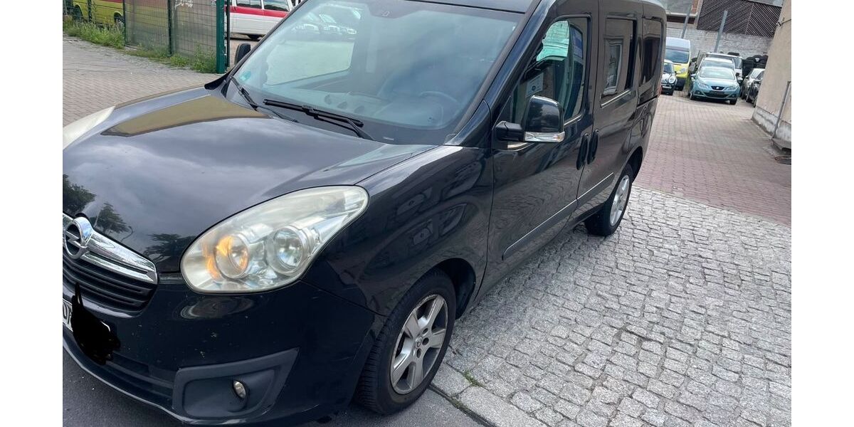 Opel Combo 205.782 km 2.750 &euro; Berlin 13409