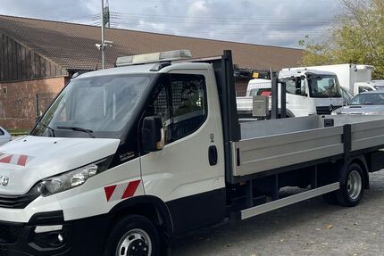 IVECO Andere 218.000 km 23.800 € Berlin 12681