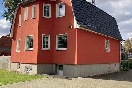 Haus Berlin Kaulsdorf - 5 Zimmer, 175 m&sup2;, 2.300&euro; | Angebot:25317631