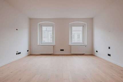 Wohnung Berlin Friedrichshain-Kreuzberg - 3 Zimmer, 89 m&sup2;, 695.000&euro; | Angebot:27363408