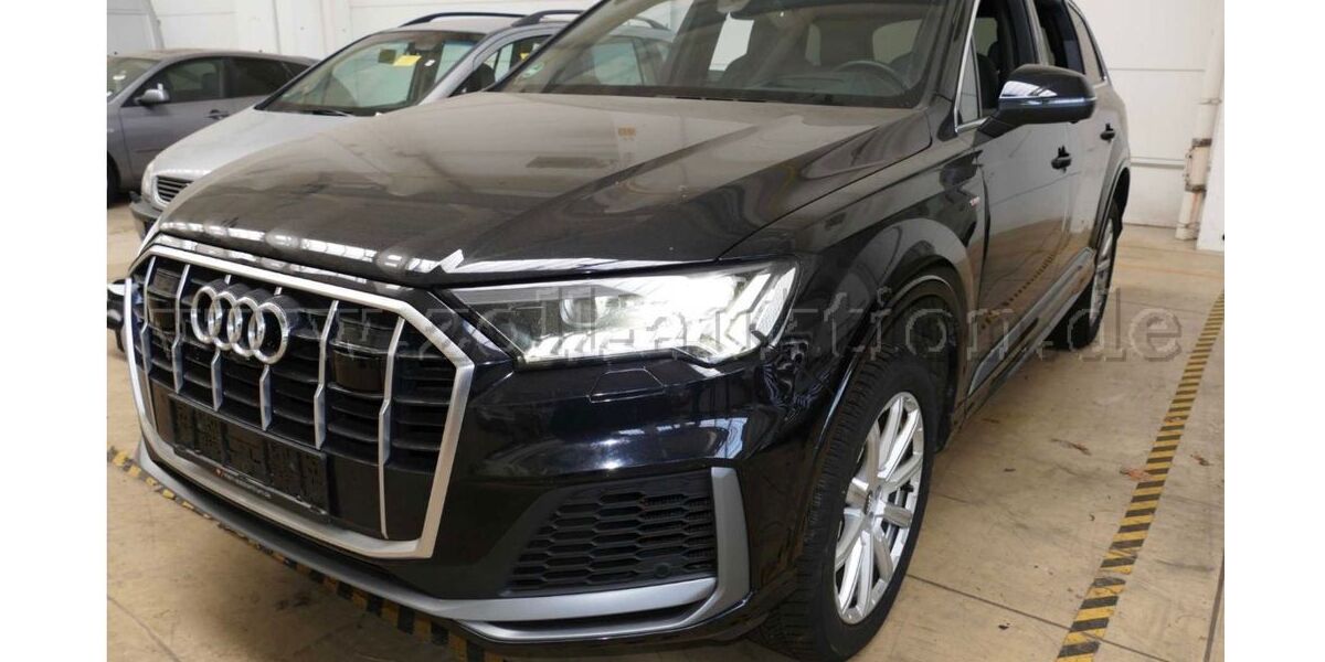 Audi Q7 125.000 km 40.100 &euro; Berlin 13088