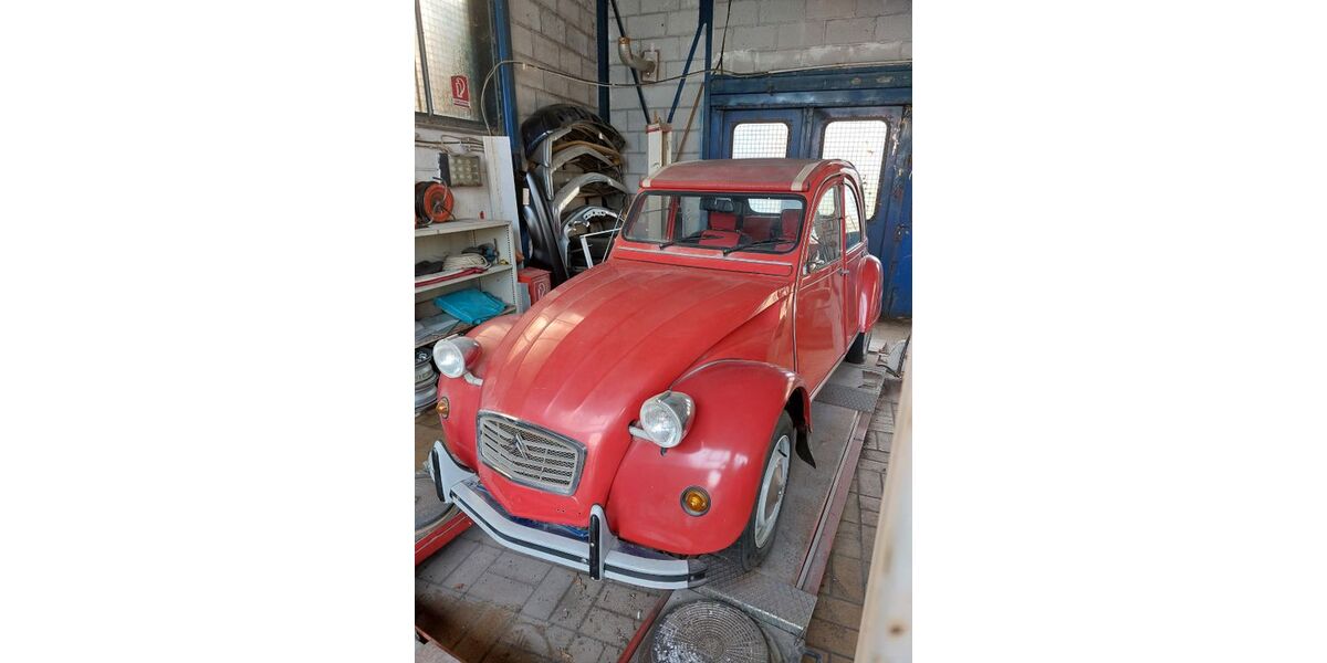 Citroen 2 CV 50.690 km 4.450 € Berlin 12309