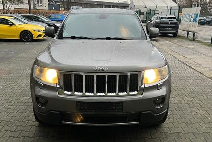 Jeep Grand Cherokee 186.500 km 9.999 € Berlin 12277