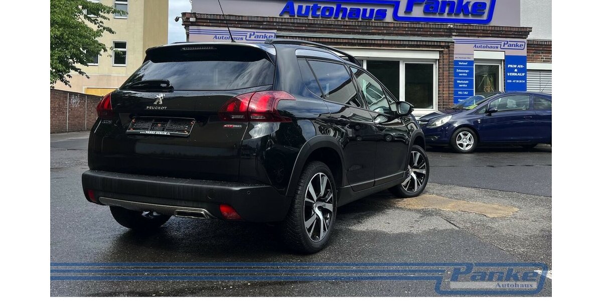 Peugeot 2008 1.2 PT 130 Allure*Pano*Navi*Leder*1-Hand* 79.035 km 11.990 &euro; Berlin 13187