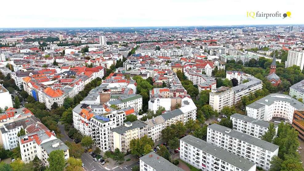 Haus zum Kaufen in Berlin 4.950.000 € 1699 m²