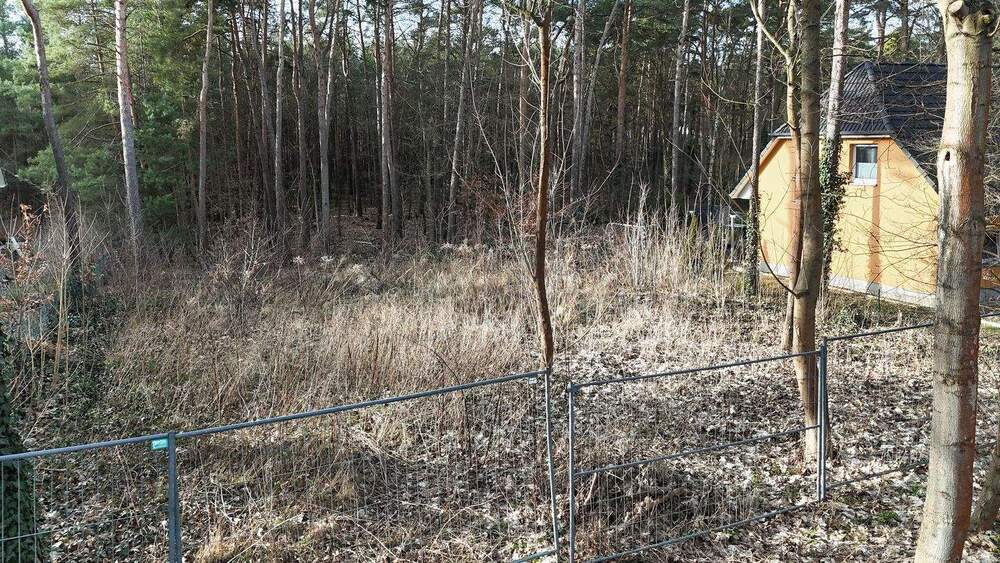 Grundstück Potsdam Groß Glienicke - 450.000&euro; | Angebot:25850178