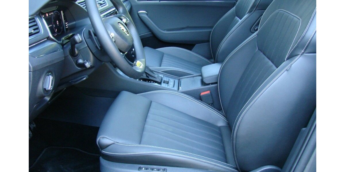 Skoda Superb 2.0TDI Style Pano ACC Columbus Standheizung 26.128 km 34.980 &euro; Falkensee 14612