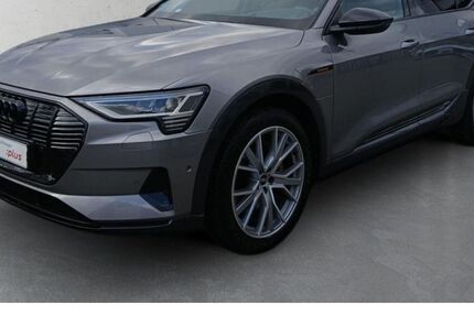 Audi e-tron 85.512 km 33.820 &euro; Berlin 13581