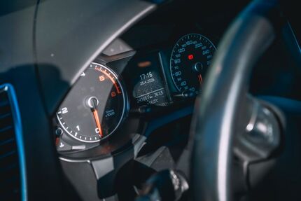 Audi Q5 243.000 km 12.700 &euro; Berlin 12279