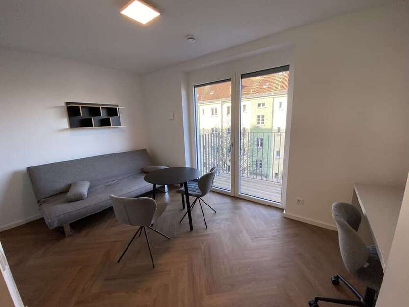 Wohnung zum Mieten in Berlin 694,85 € 24.71 m²