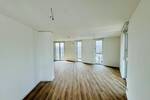 Helle Wohnung mit großem Sonnenbalkon im Erstbezug!
