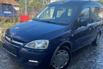 Opel Combo 260.000 km 1.000 € Berlin-Altglienicke 12524