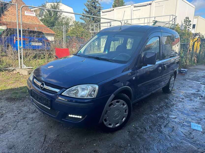 Opel Combo 260.000 km 1.000 € Berlin-Altglienicke 12524