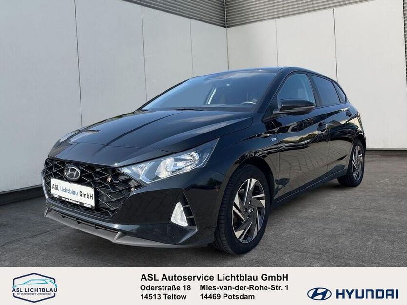 i20